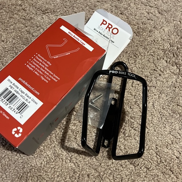 PRO BIKE TOOL Bike Water Bottle Holder - Picture 3 of 7